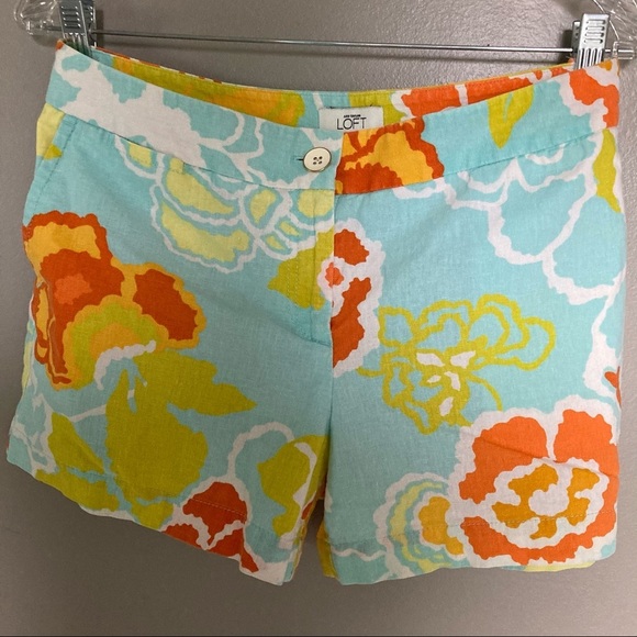 LOFT Pants - Loft Floral Shorts